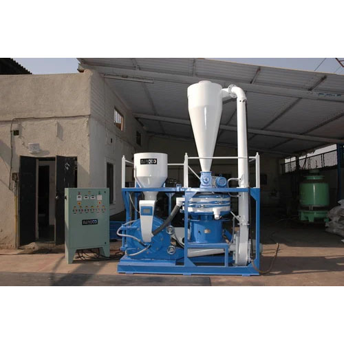 Rotomoulding Pulveriser Machine Manufacturer